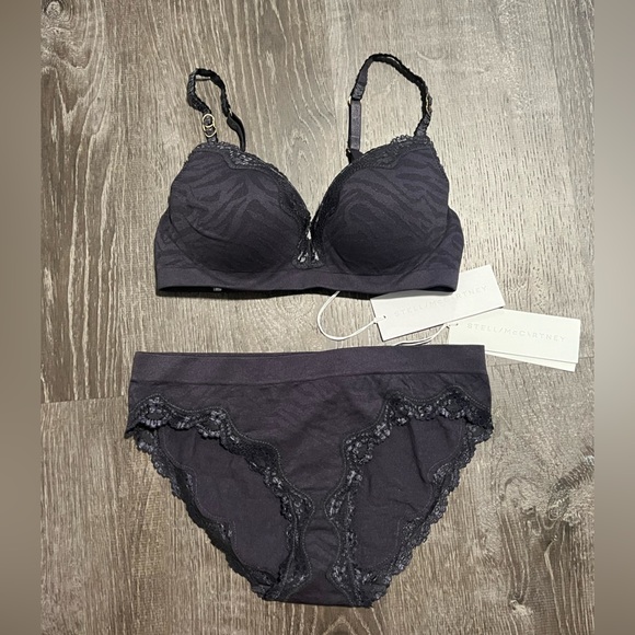 Stella McCartney***Seamless Padded Bra + Underwear SET****$329 - Picture 2 of 4